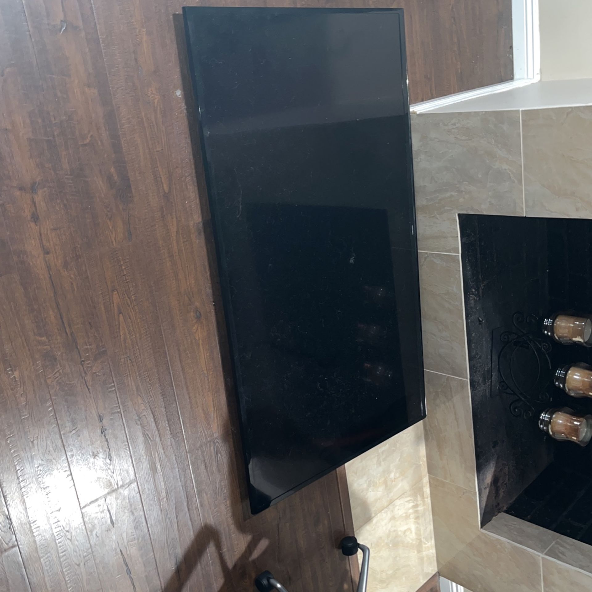 Flat Screen Tv Not New For Sale In Los Angeles CA OfferUp flat-screen-tv-not-new-for-sale-in-los-angeles-ca-offerup