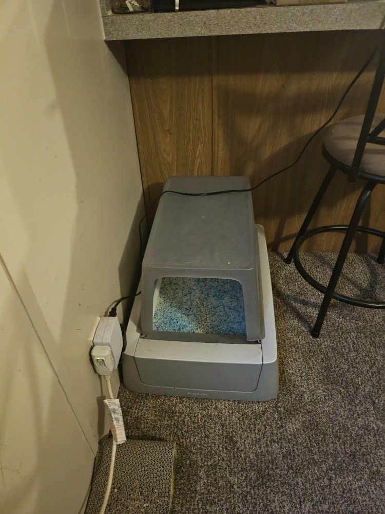 Petsafe Auto Litter Cleaner