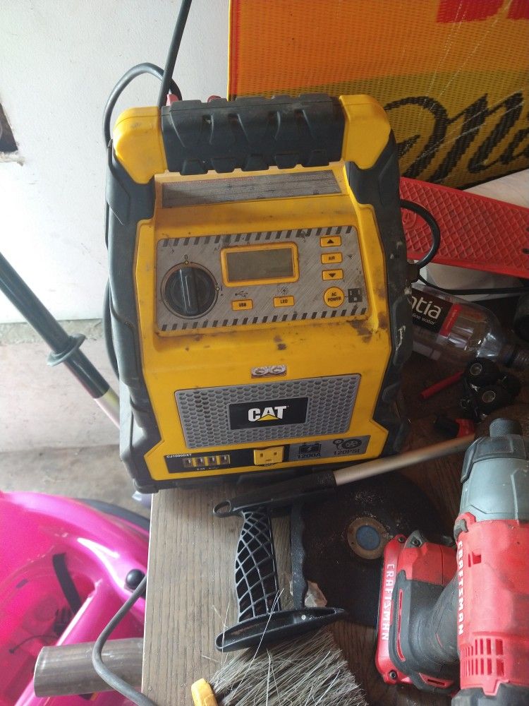 Power Inverter Cat