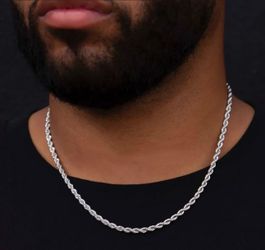 Shop GLD Rope Chain in White Gold - 4mm