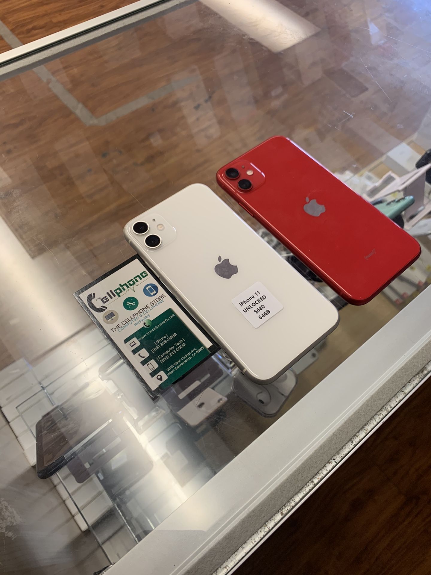 IPhone 11 UNLOCKED π