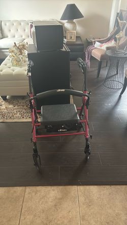 Drive medical rollator walker