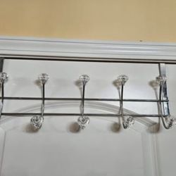 Home Basics 5 Hook Hanging Rack with Crystal Knobs.
