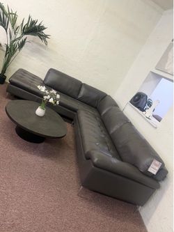 Cortisa 2/pc sectional CHATEAU D’AX