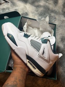 Jordan 4 size 11