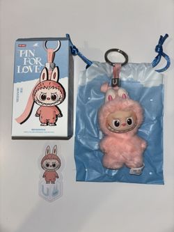 POP MART Labubu V4 The Monsters Pin For Love Alphabet Plush Pendant - Letter U