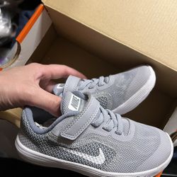 Nike Revolution Youth Size 9c