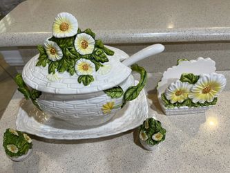 Soup Tureen