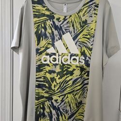 NEW WOMENS ADIDAS TOP SIZE 2X