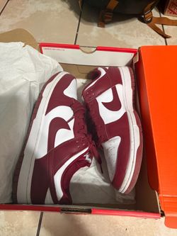 Nike dunk team red