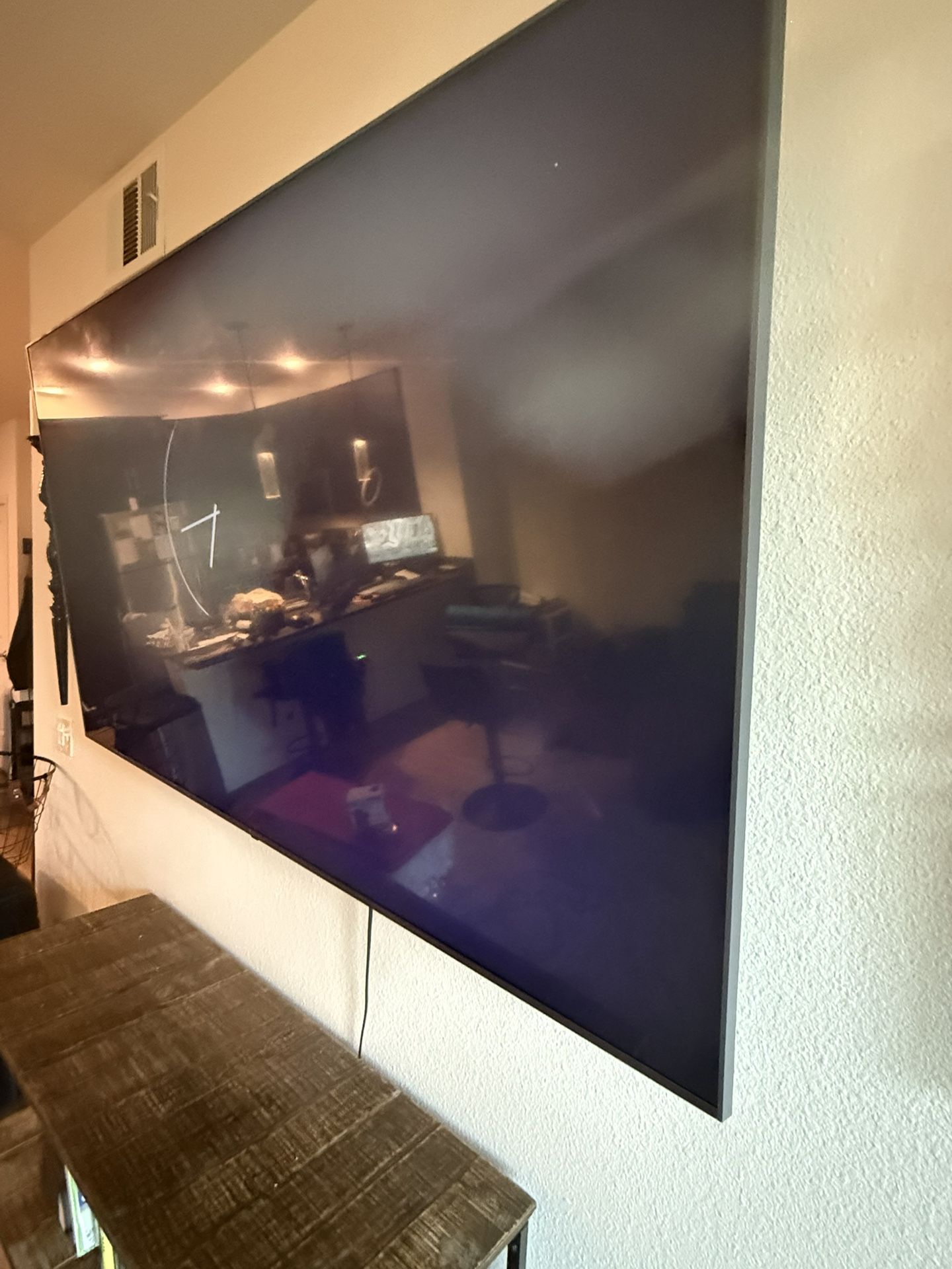 75” LG 4K Smart TV – Stunning Picture, Great Co – $270