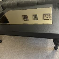 Living Room Table And Living Room Stand 