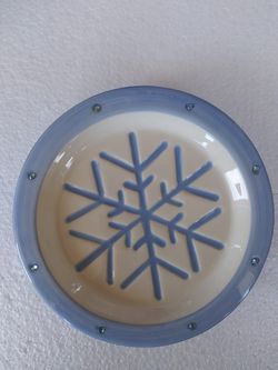Blue & White Snowflake Dish