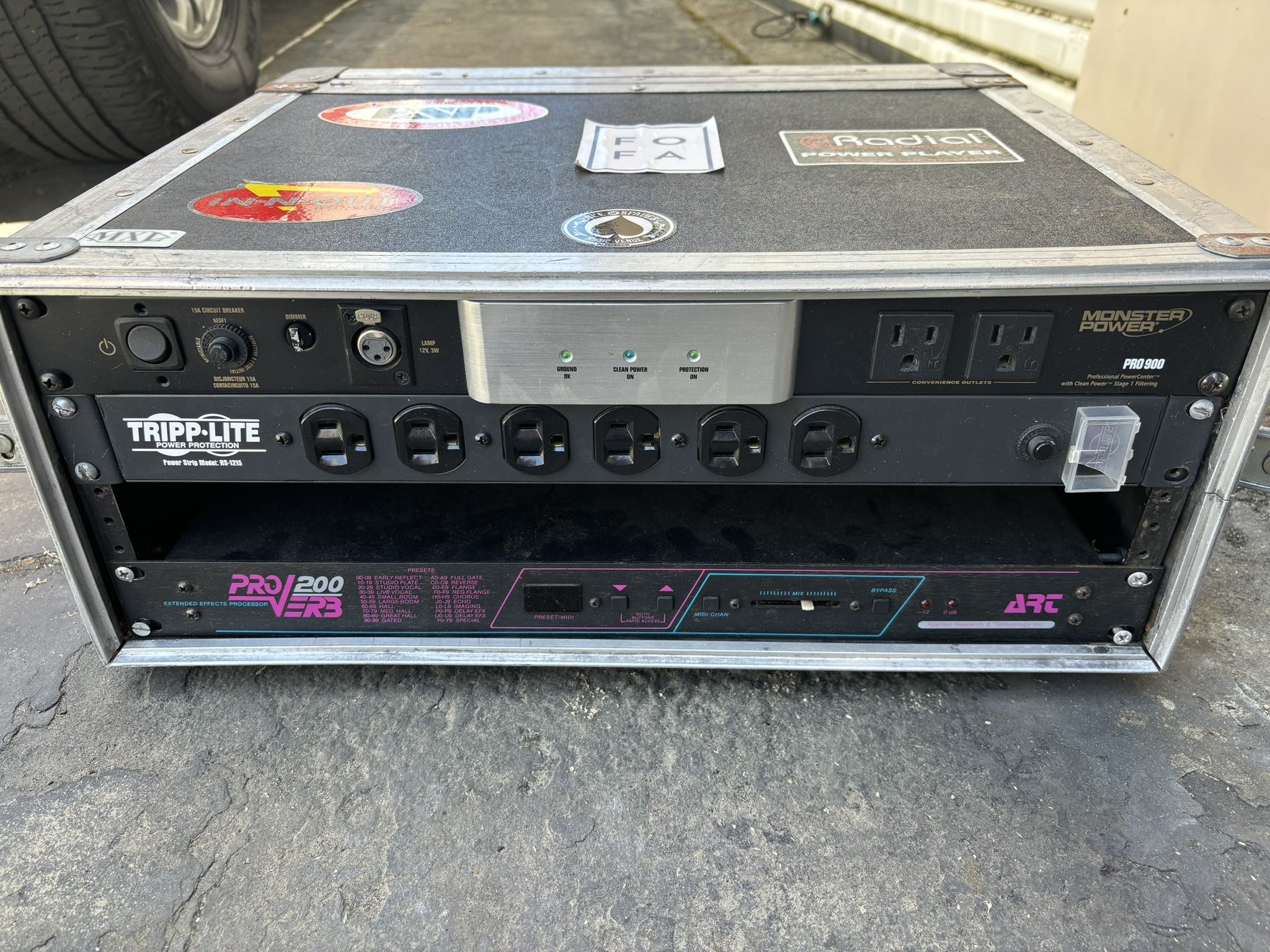 Flight Case With Power Conditioner, Power Strip, And Effects