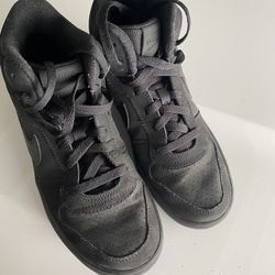 Boys Black High Top Nike
