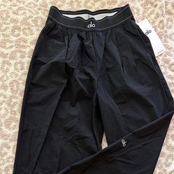 Alo Black Trouser Pants $75 **READ DESCRIPTION**