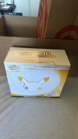 Elite trainer box 30th