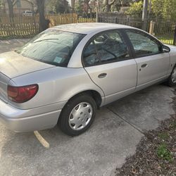 2001 Saturn SL1 