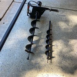 Hiltex electric post hole digger / auger with 2 drill bits