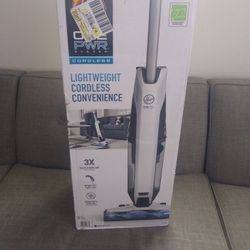 New Hoover Chordless Vacuum