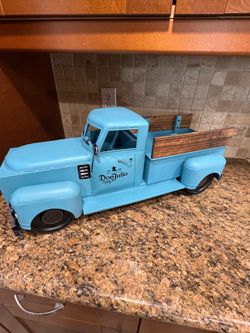 Don Julio metal truck