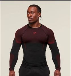 Gymshark Onyx v5 and YoungLA compression shirts