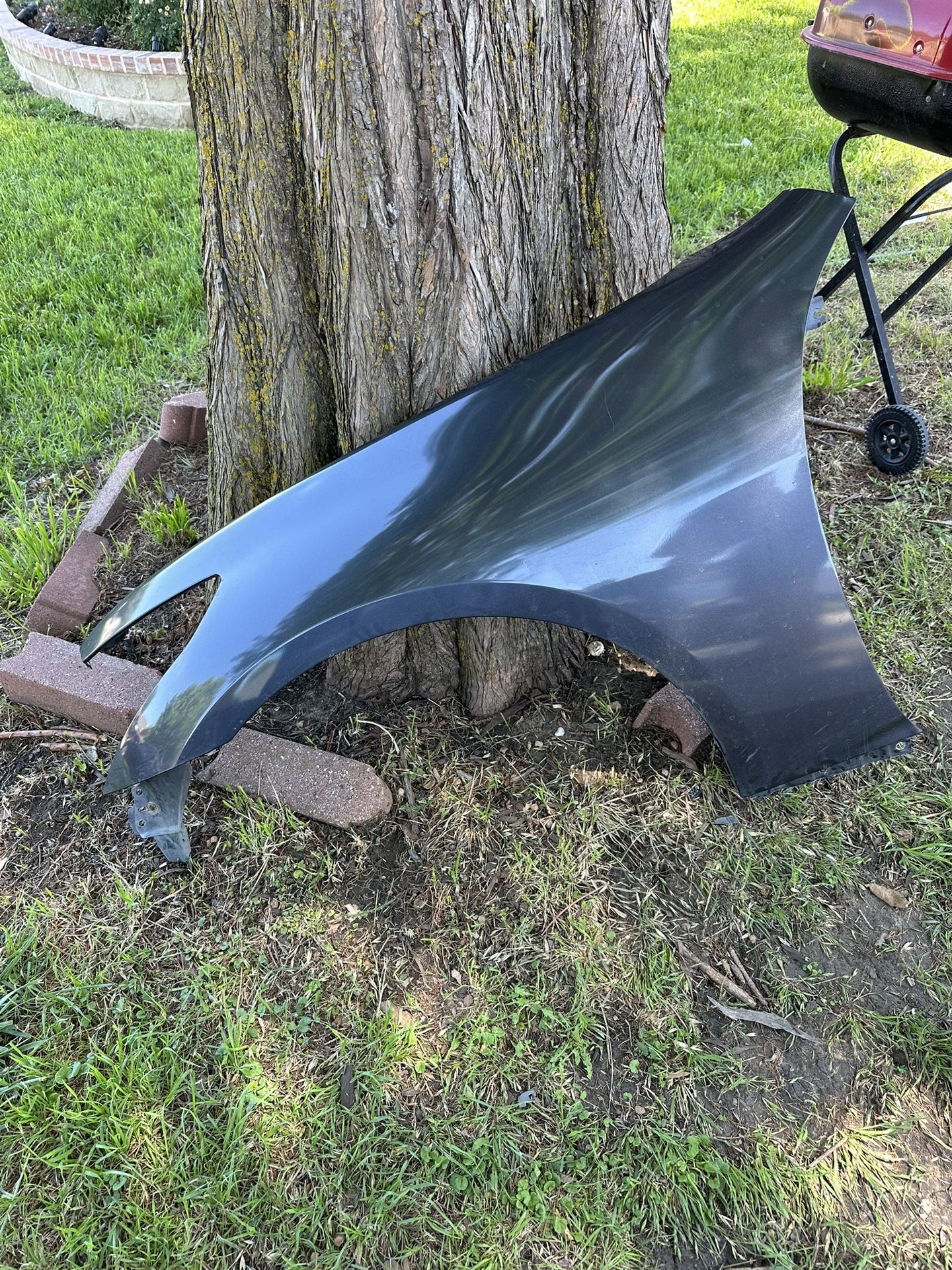 08-13 G37 Sedan Driver Fender