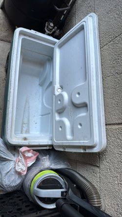 Coleman Ice Cooler