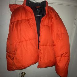 ALL IN MOTION brand fluorescent Neon Hunter’s Orange Men’s XXL Puffer Jacket   Snap on/off hood.  Water resistant and wind resistant.  Pick up availab