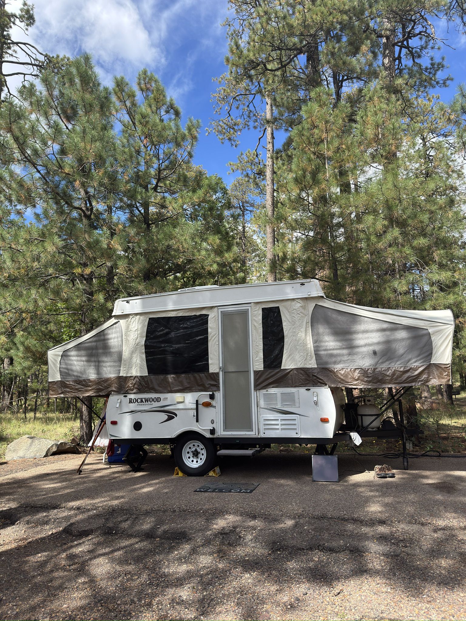 2015 Rockwood Freedom Popup Trailer