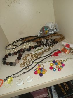 Jewelry each 1 dollars
