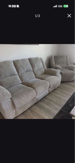 Jeromes grey couches