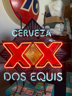Dos X neón beer sign