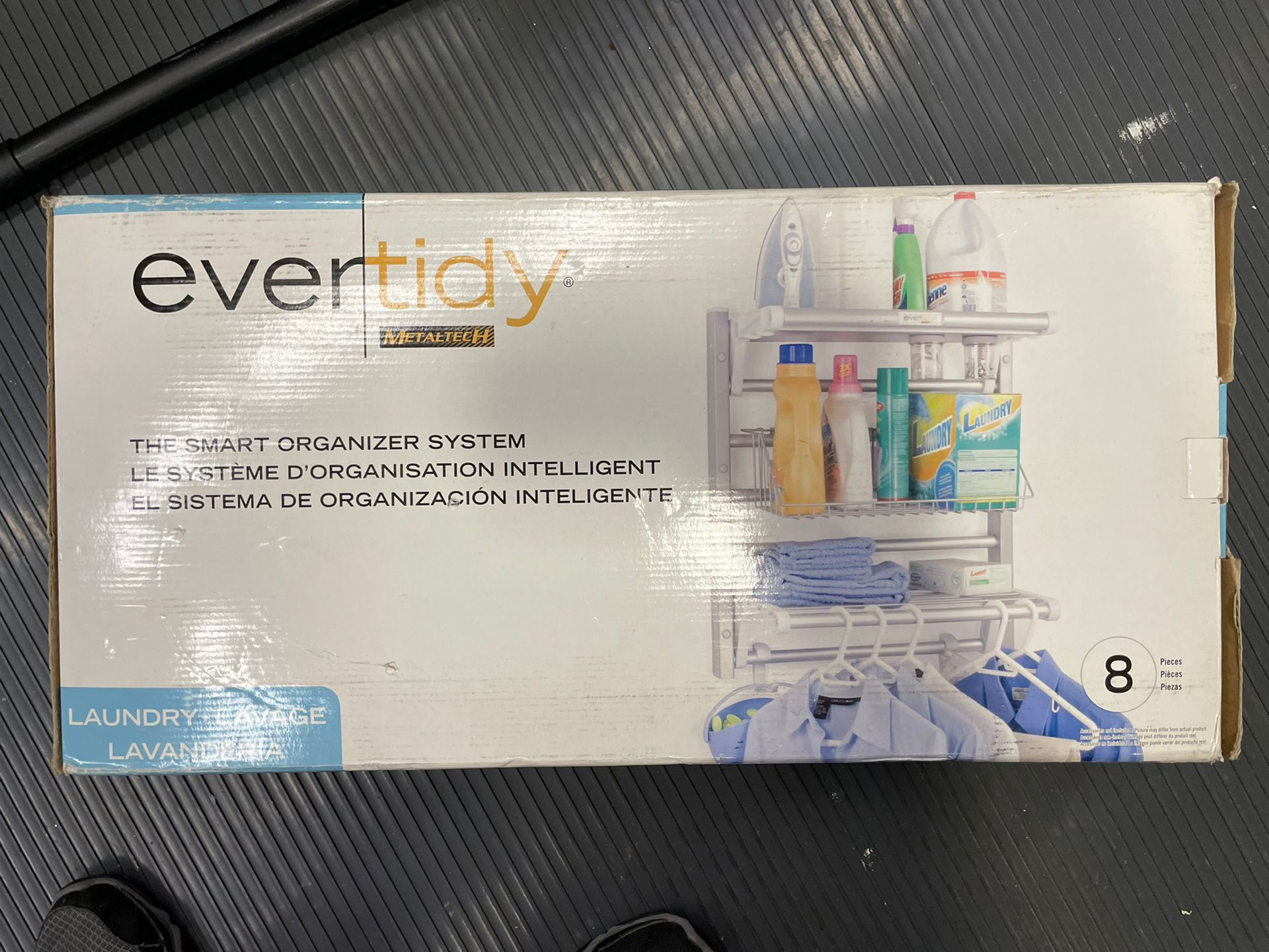 Laundry Room Organizer