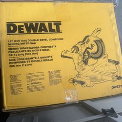 DEWALT Inter Saw