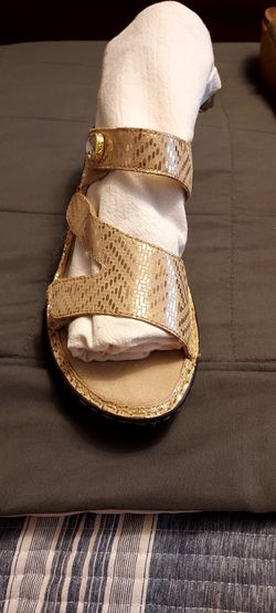Alegria Gold Sandals  size 40 (10)