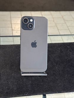 iPhone 15 128GB AT&T