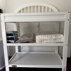Grayco Changing table