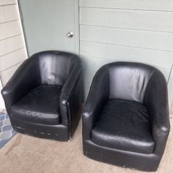 Great Moving Deal 2 Black Leather Swivel Chairs Good Condition Great Deal