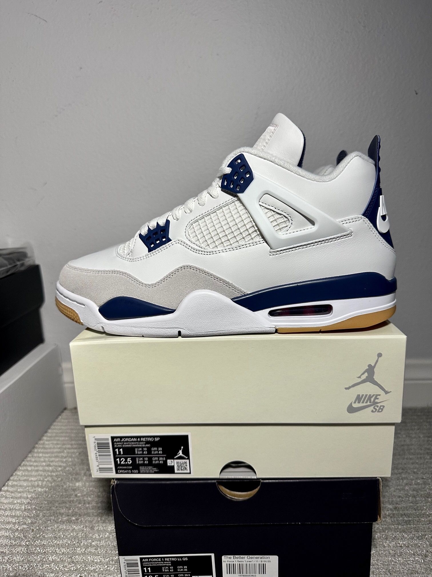 Jordan 4 Retro SB
