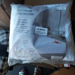 Mattress Protector $7