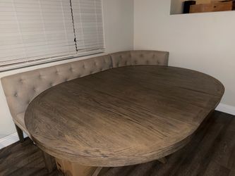 7’ Extendable Oval Dining Table with Upholstered Bench