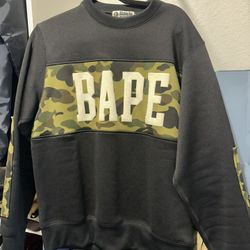 Bape Sweater Size m