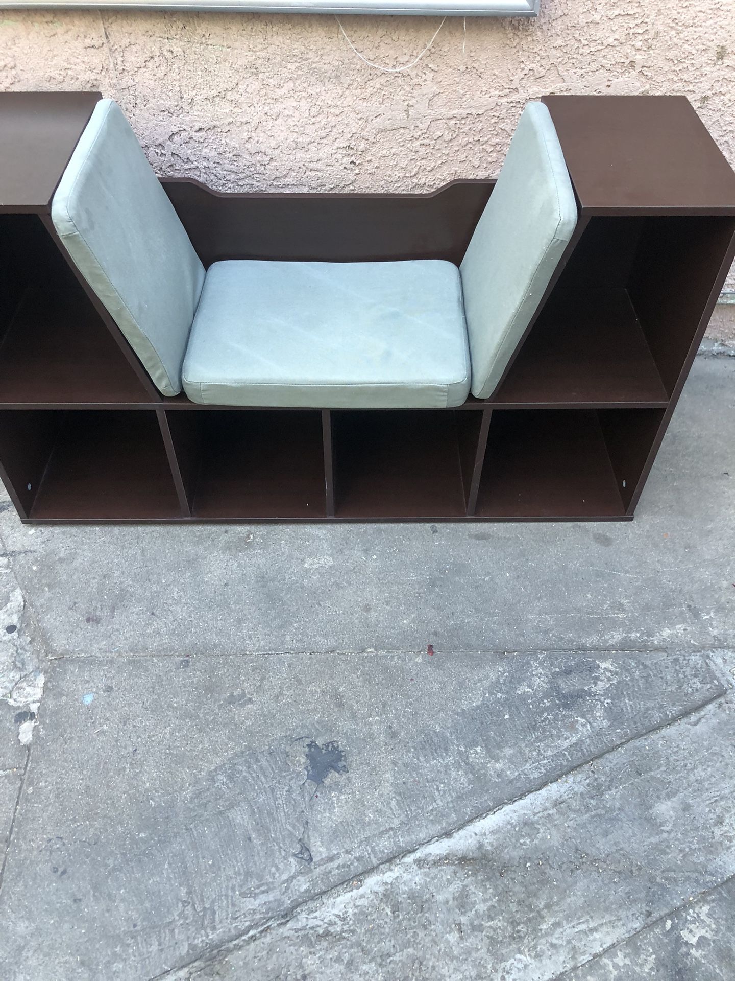 Bookcase Reading Seating