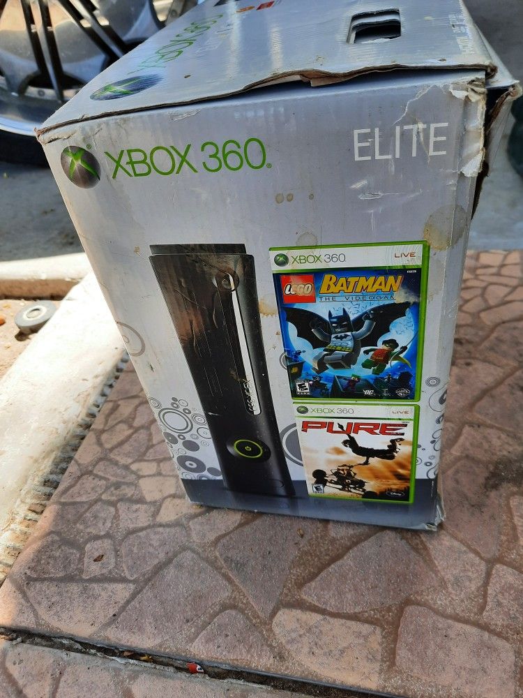Xbox 360 Elite