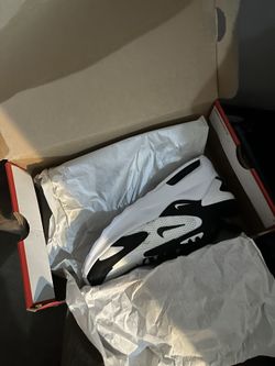 Nike Air Max Size 7 New