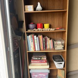 Bookshelf 