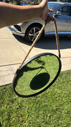 Mirror (hanging mirror)