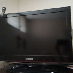 Samsung TV 28"