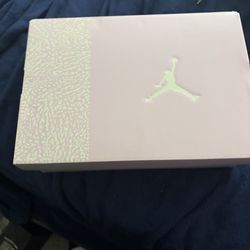 Easter Jordan’s size 8 men